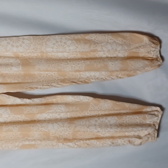 Lotus and Luna Mandala Paisley Havana Harem Pants. Size S/M - Picture 8 of 14